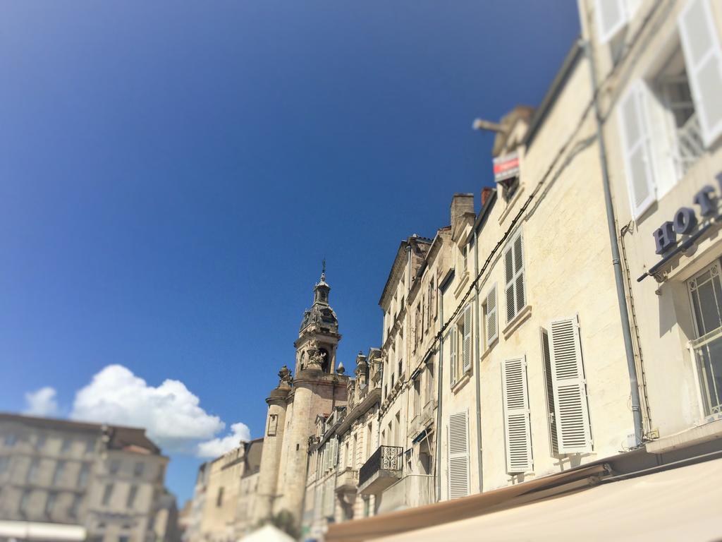 Hotel La Marine, Vieux Port La Rochelle  Eksteriør bilde