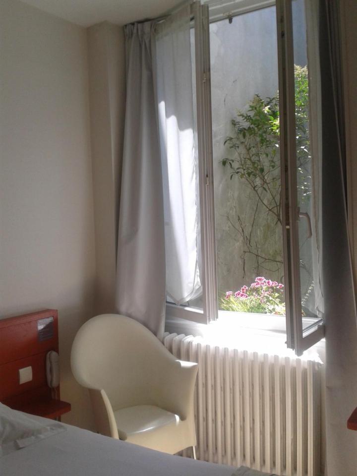 Hotel La Marine, Vieux Port La Rochelle  Eksteriør bilde