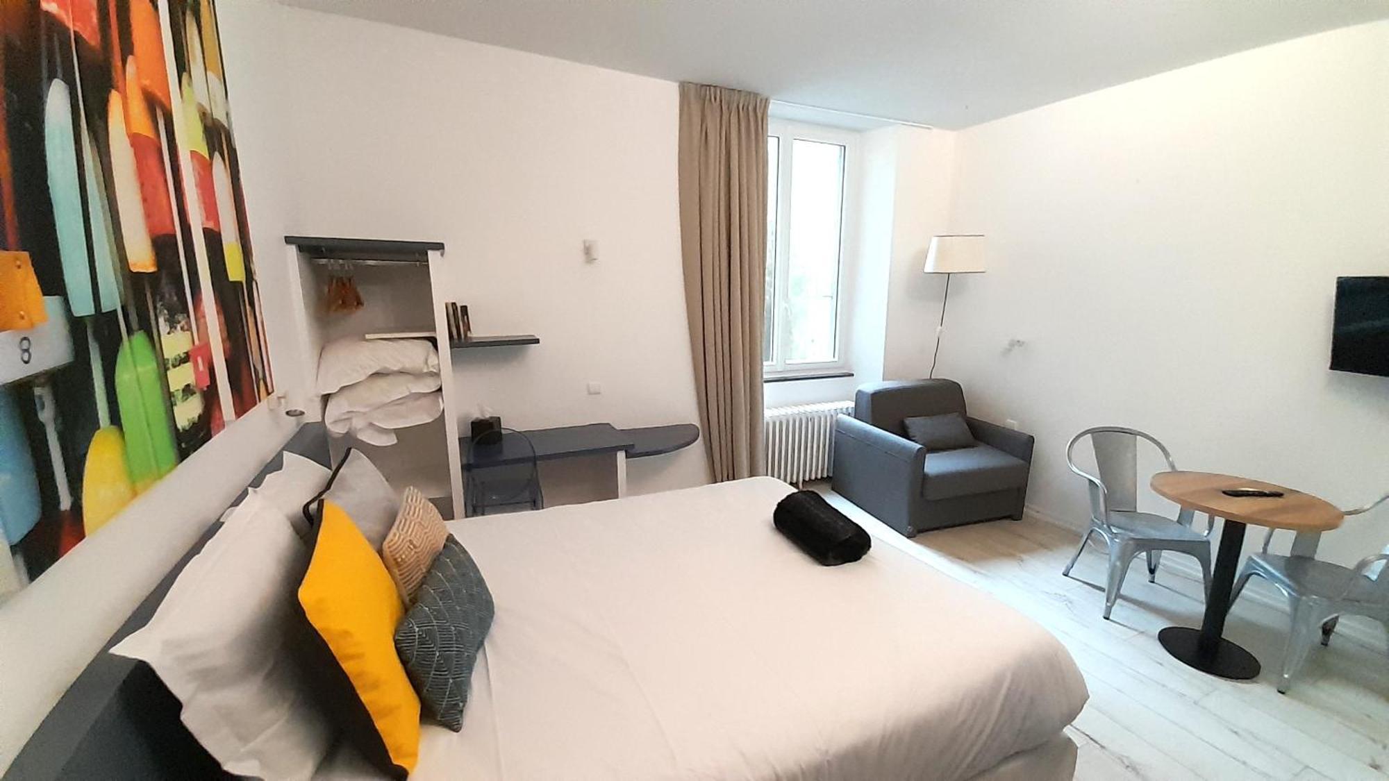 Hotel La Marine, Vieux Port La Rochelle  Eksteriør bilde