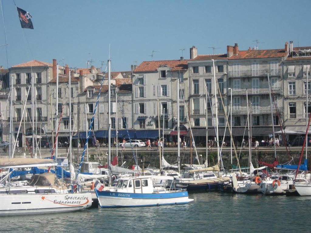 Hotel La Marine, Vieux Port La Rochelle  Eksteriør bilde