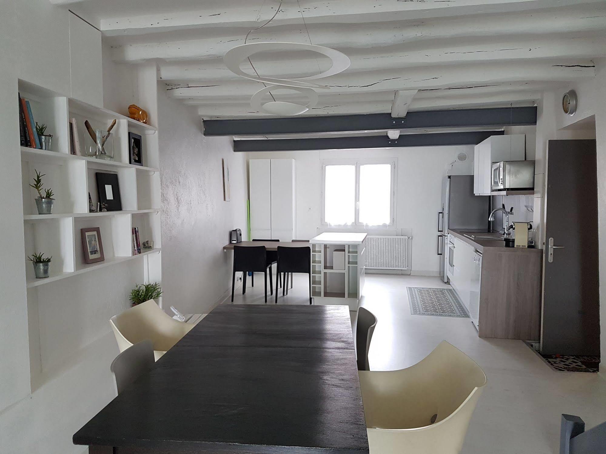 Hotel La Marine, Vieux Port La Rochelle  Eksteriør bilde
