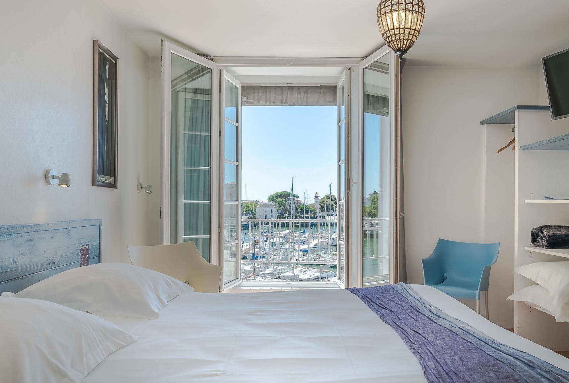 Hotel La Marine, Vieux Port La Rochelle  Eksteriør bilde